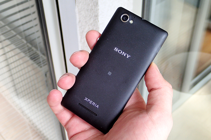 Sony-Xperia-M-(15).png